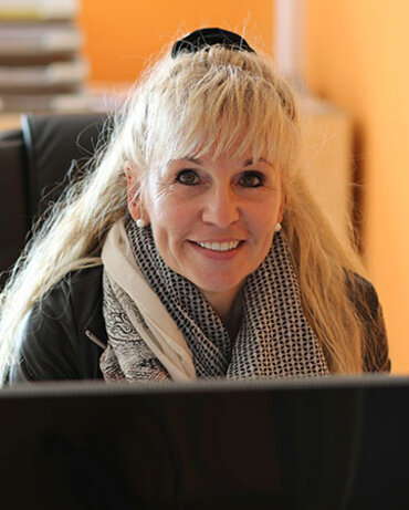 Corinna Weller Corinna Weller