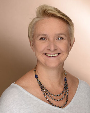 Astrid Palmowski Astrid Palmowski